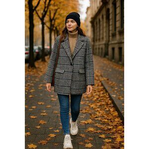 Old Navy Coat Womens XL Black Plaid Wool Blend  Relaxed Fit Long Checkered